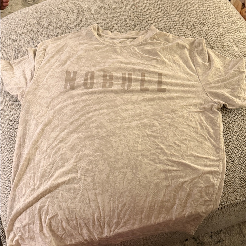 NOBULL Men's Beige Short Sleeve Tee